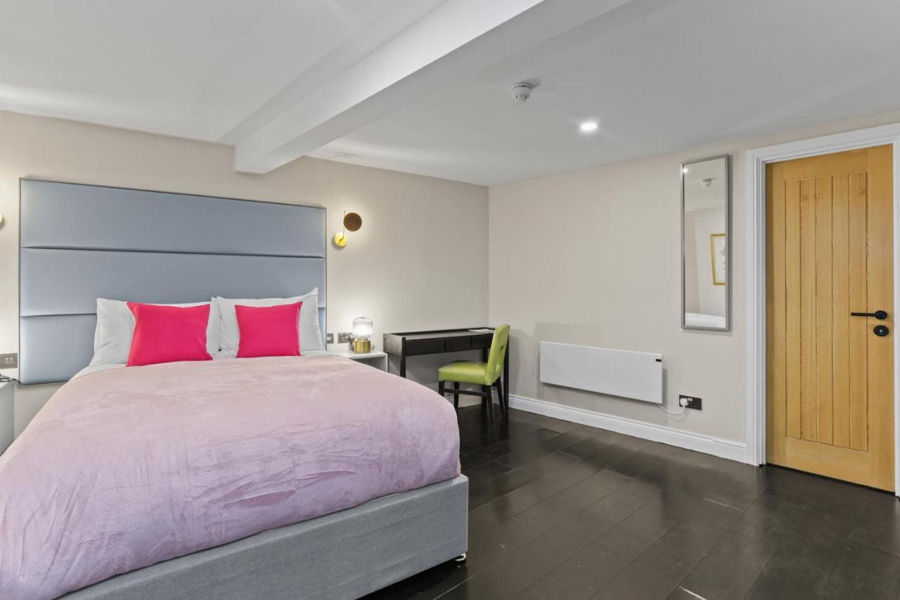 London'S Boutique Studio Ngoại thất bức ảnh