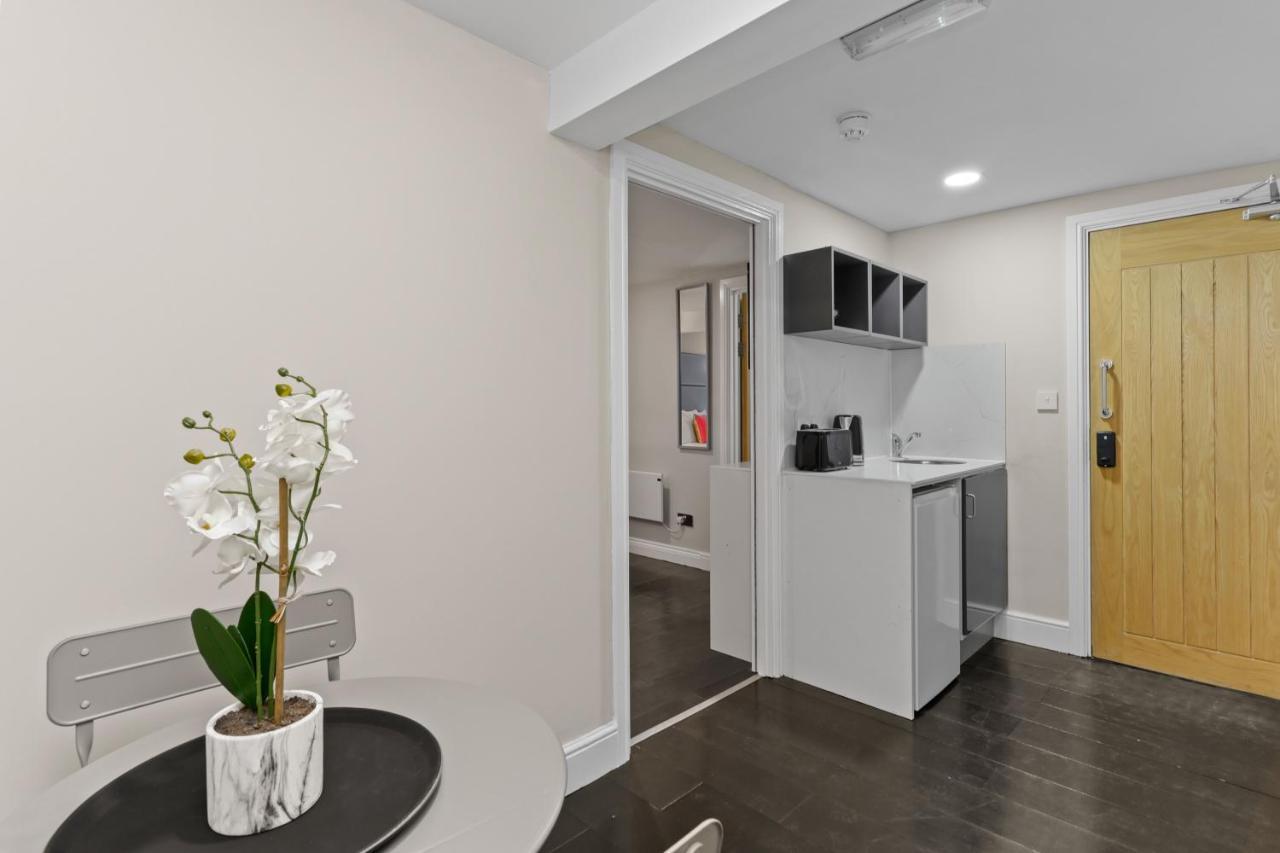 London'S Boutique Studio Ngoại thất bức ảnh